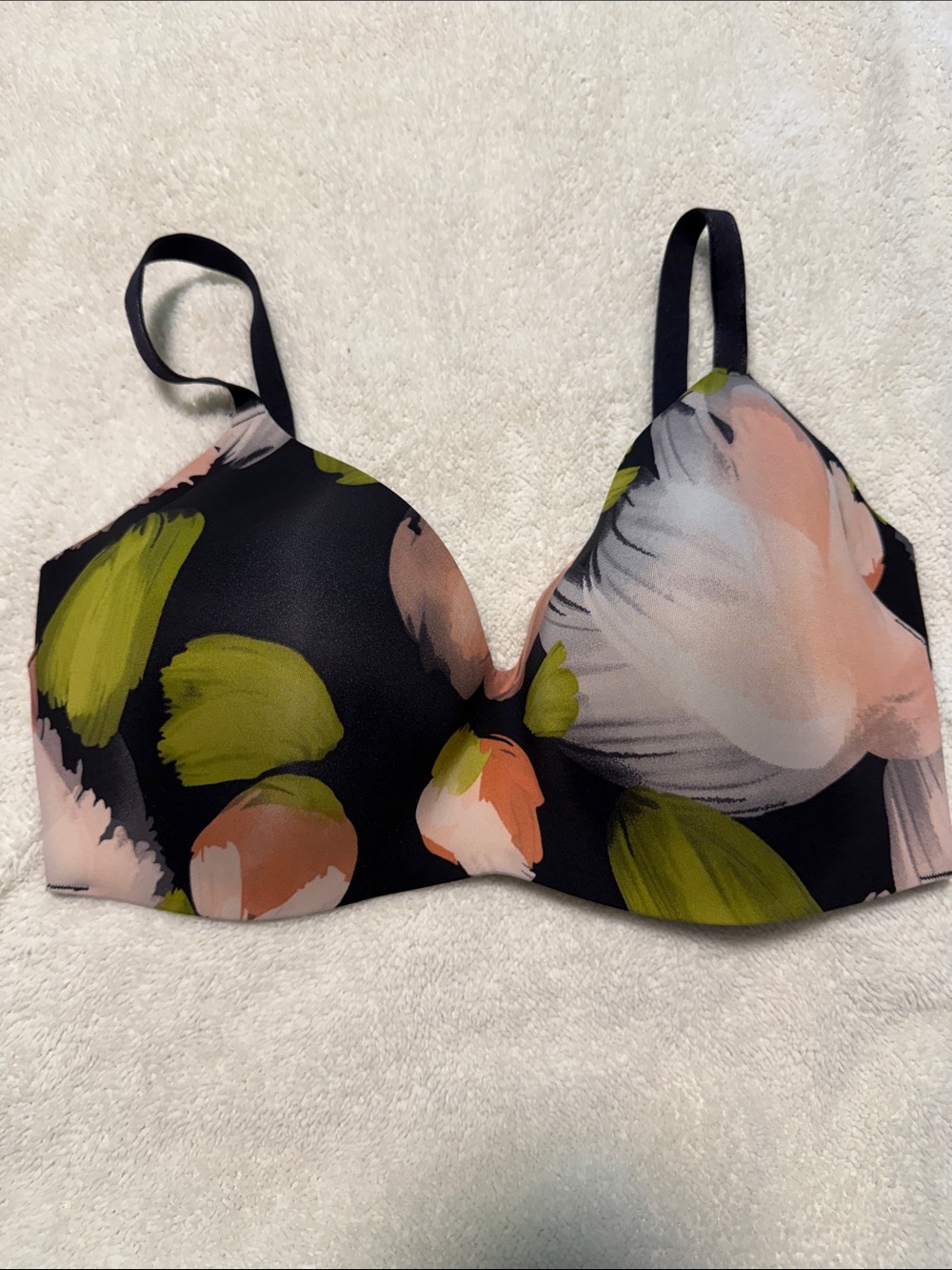 Knix Wingwoman Bra - Picture 2 of 6